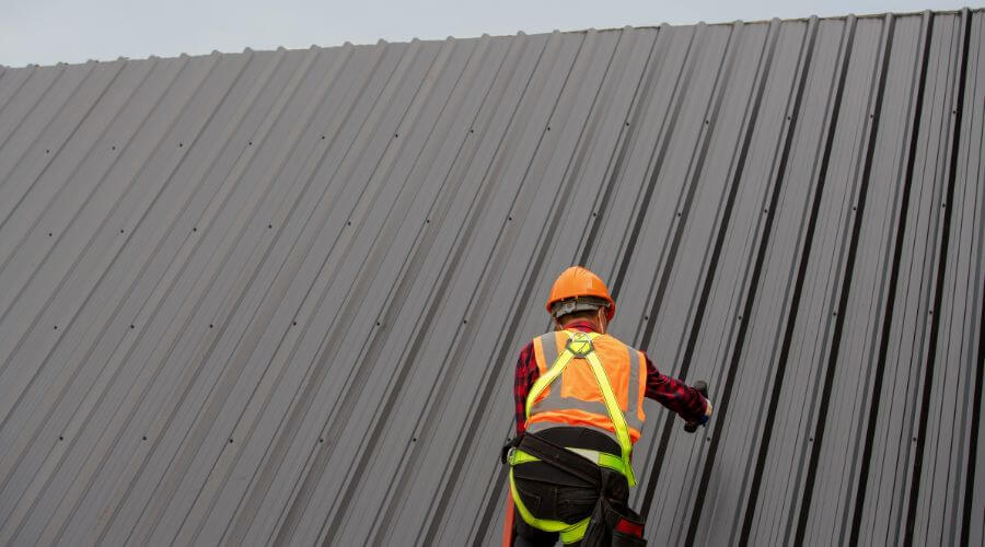 Professional gutter cleaning in Port Isabel, TX